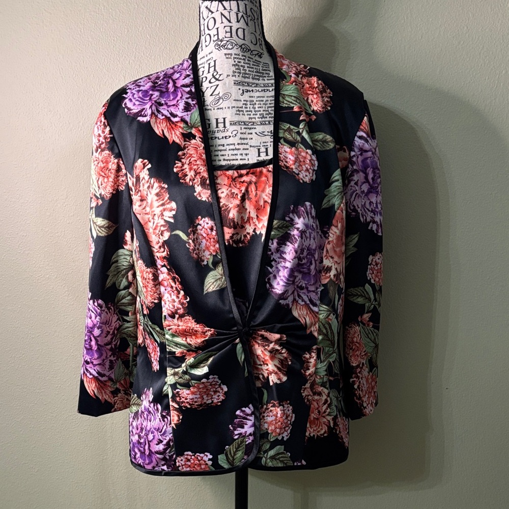 Alex Evenings Floral Twist Blazer with Shell - Black, Purple, Red